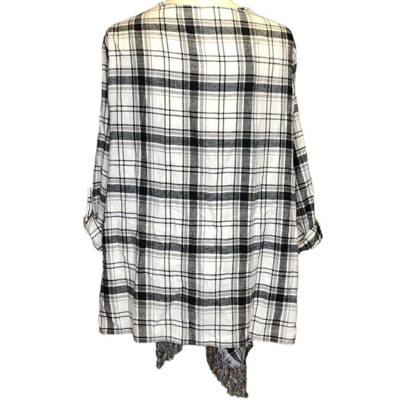 Torrid | Plaid Cardigan Flannel Drape Fringe Hem 3rd Piece Kimono Size 1X - Picture 5 of 8